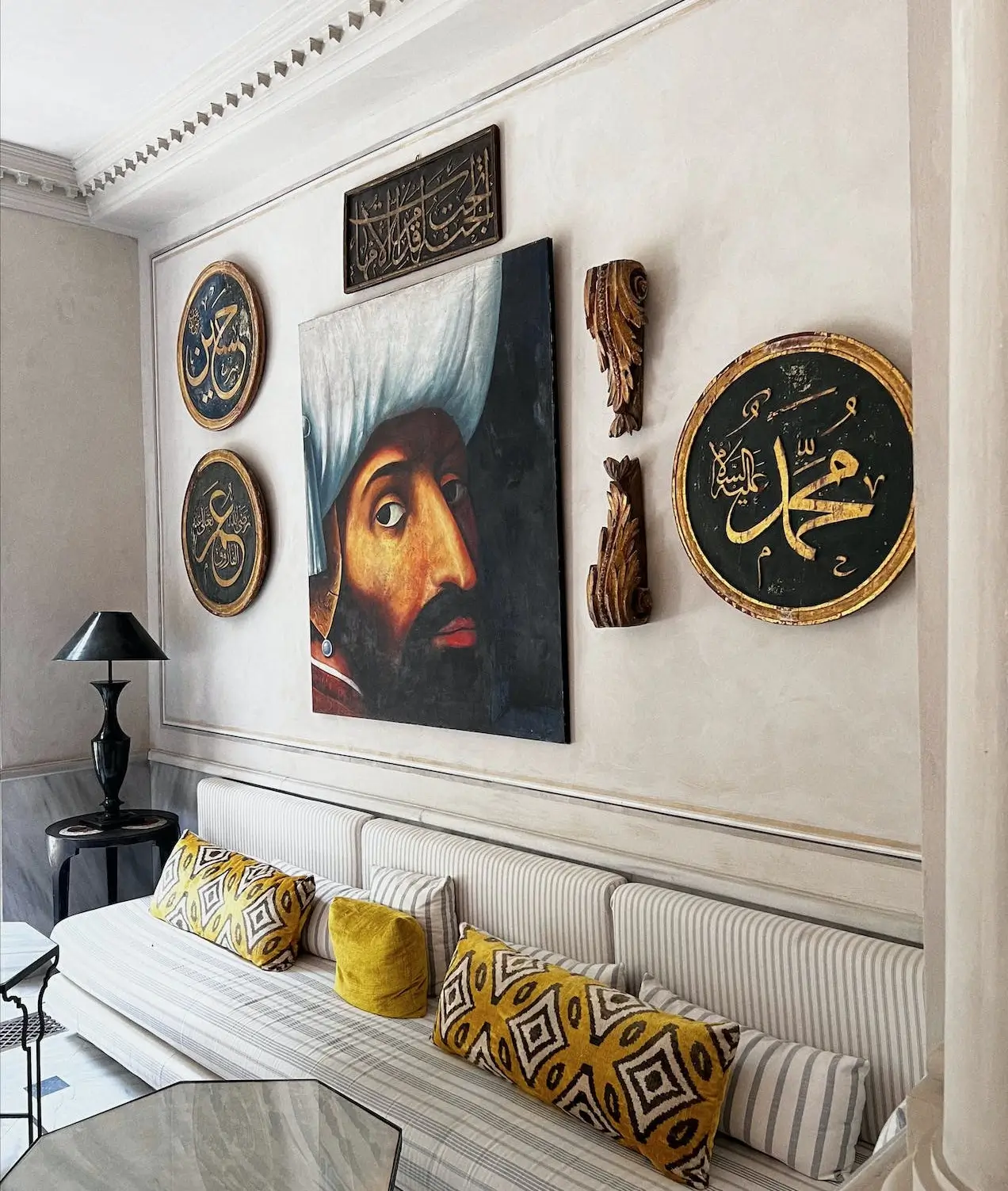 peintures en cercle-avec-moule-mixte-decor-mural