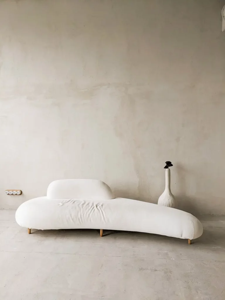 zaha-hadid-inspired-modern-furniture