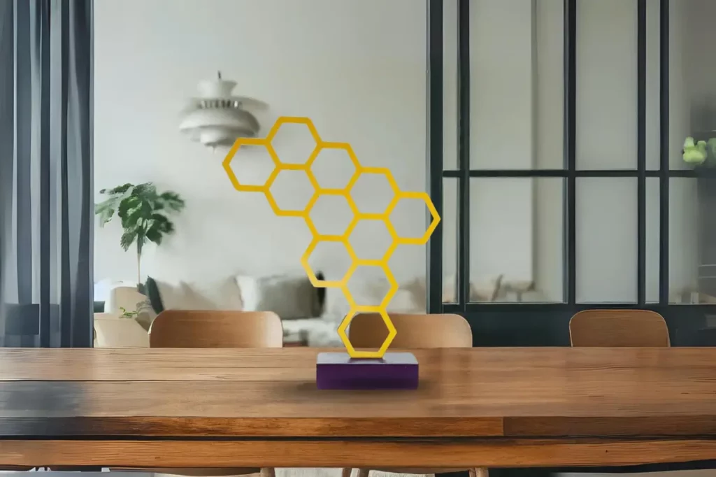 Sculpture en métal 'Golden Honey'